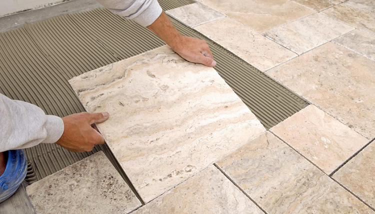 Thi công gạch ốp lát cần được tiến hành kỹ lưỡng