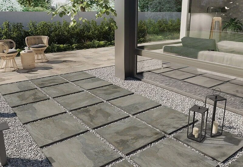 Ứng dụng của gạch đồng chất trong thiết kế ngoại thất