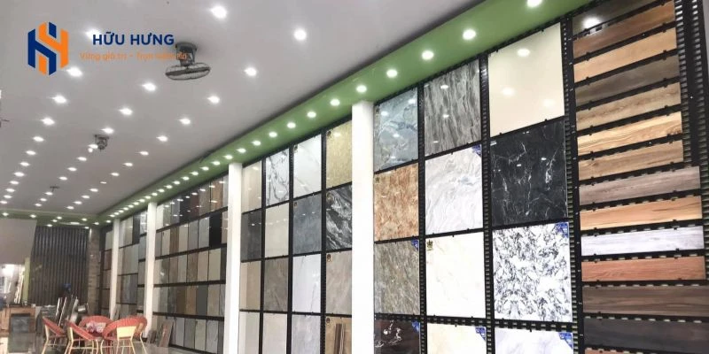 Chọn mua gạch ốp lát phòng khách Ninh Bình cần quan tâm tới kích thước.