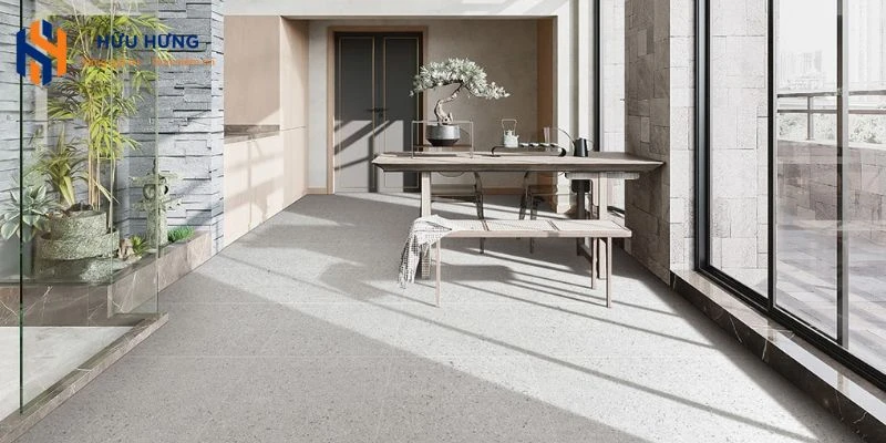 Gạch lát nền chống trượt ngày càng được ứng dụng rộng rãi.