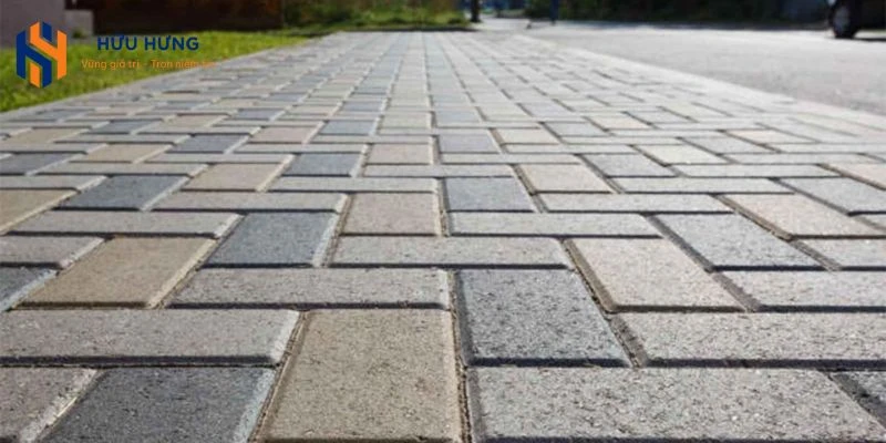 Thị trường gạch ốp lát sân vườn Ninh Bình có rất nhiều lựa chọn.